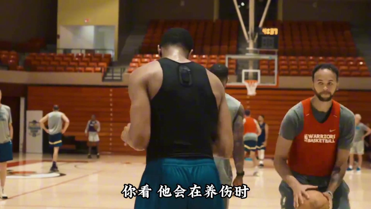 為啥說庫里是NBA里最無私球員之一？看完這些你就知