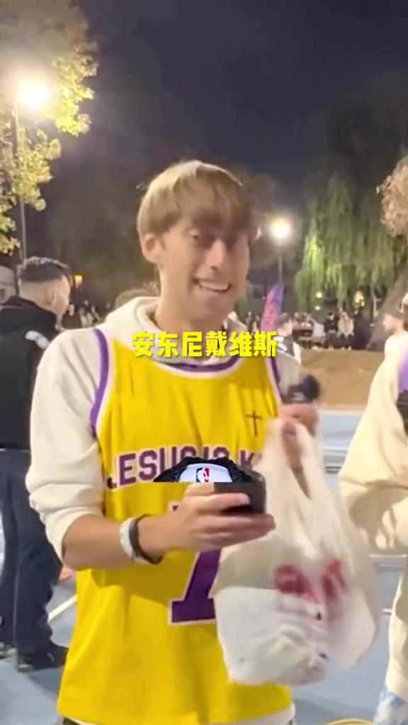 難度有點高?。⊥ㄟ^發(fā)型猜NBA球員，你們能猜中幾位？